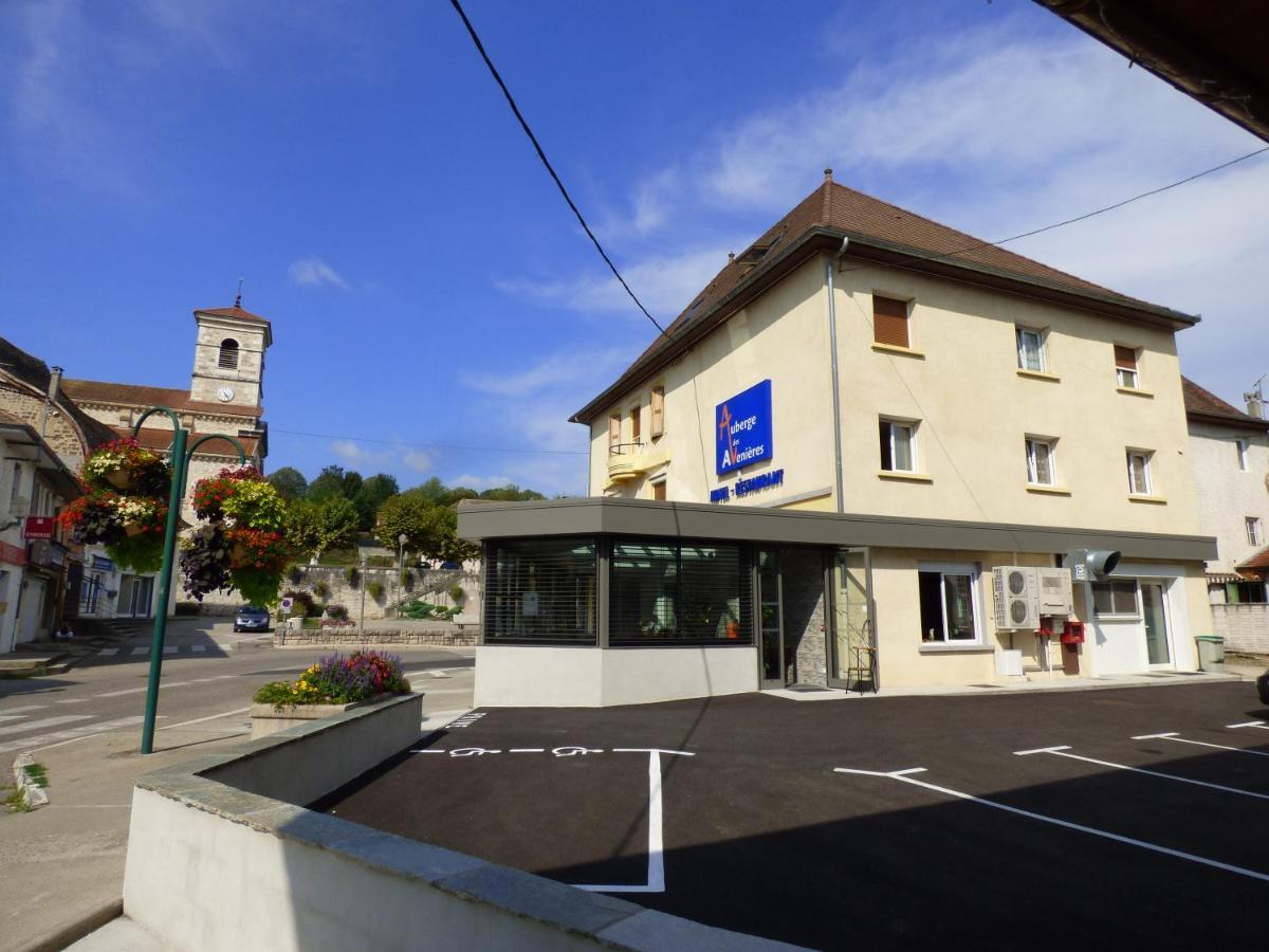 Des Avenieres Hotel *